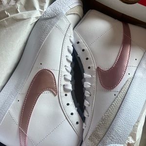 Nike Blazer Mid 77 Vintage